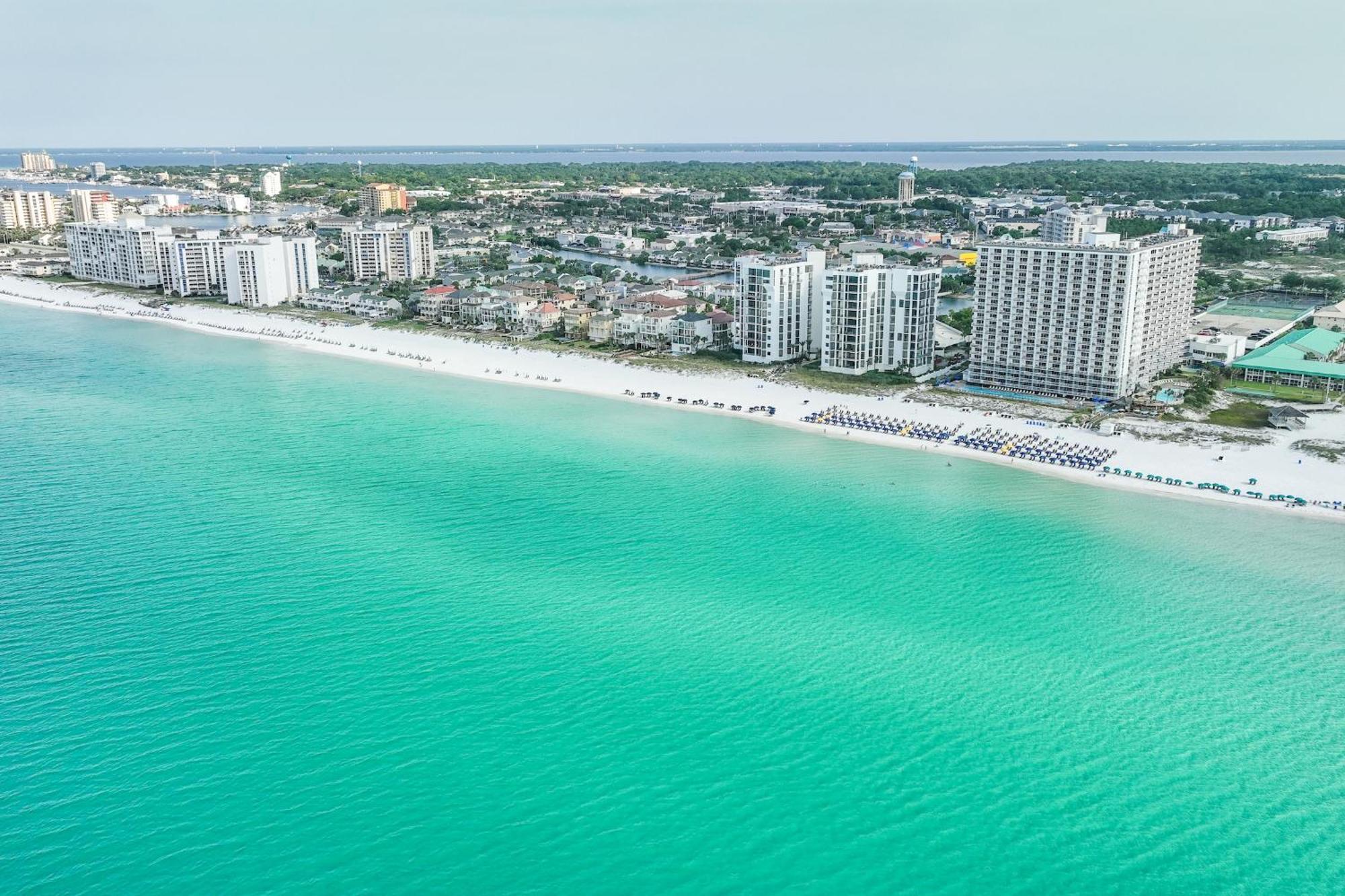 Pelican Beach Resort Destin Exterior foto